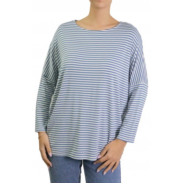 maglia a righe con scollo a barca 